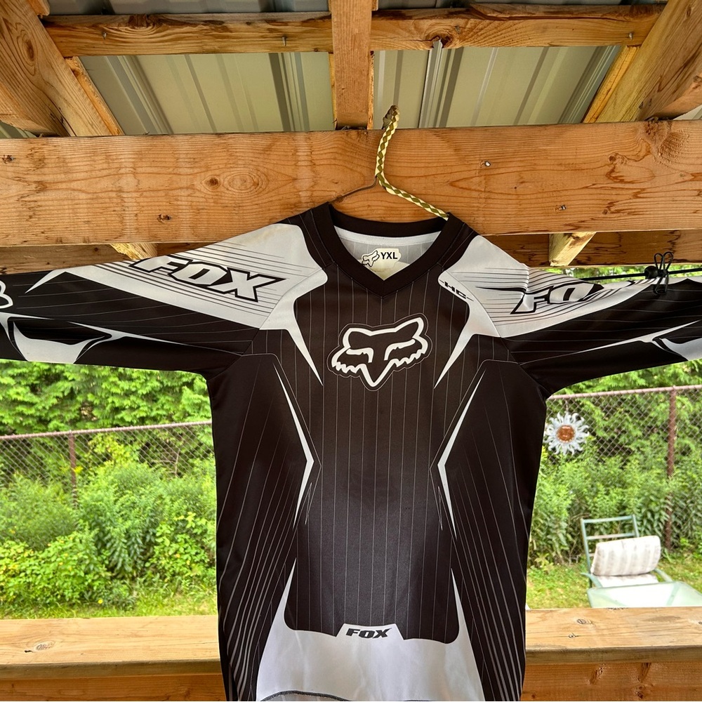 Fox Youth YXL Black and White Jersey